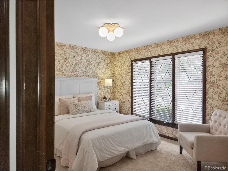 5972 Eudora Ct, Centennial, CO 80121