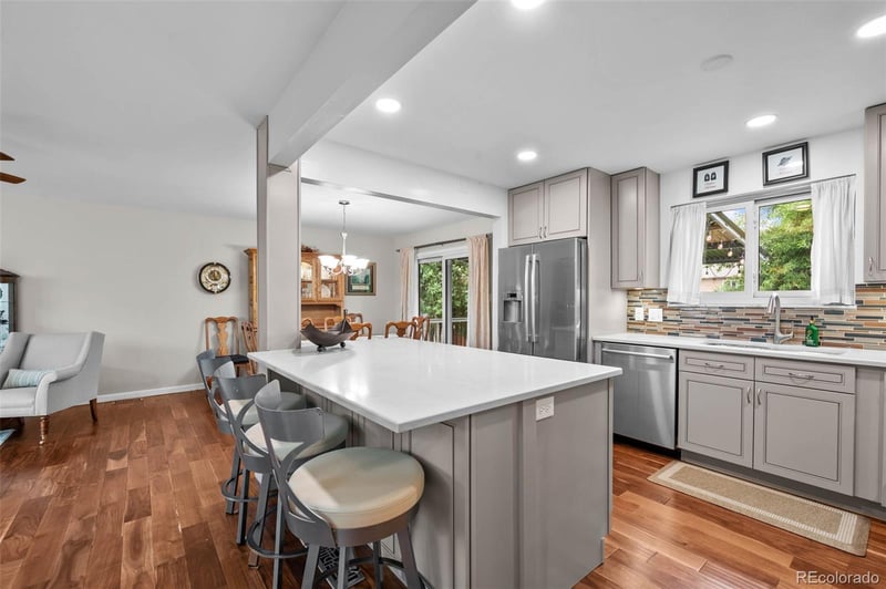 5049 Uvalda St, Denver, CO 80239