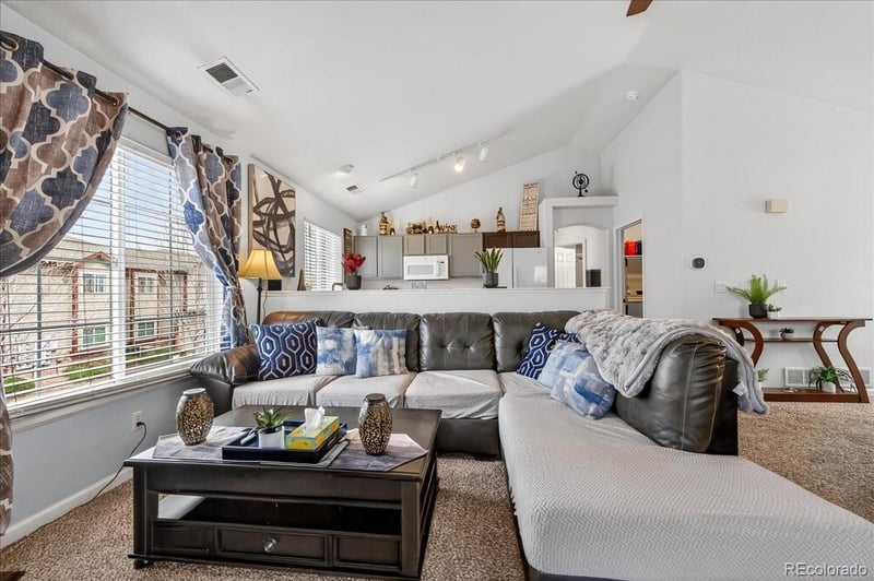 11081 Huron St #1012, Northglenn, CO 80234