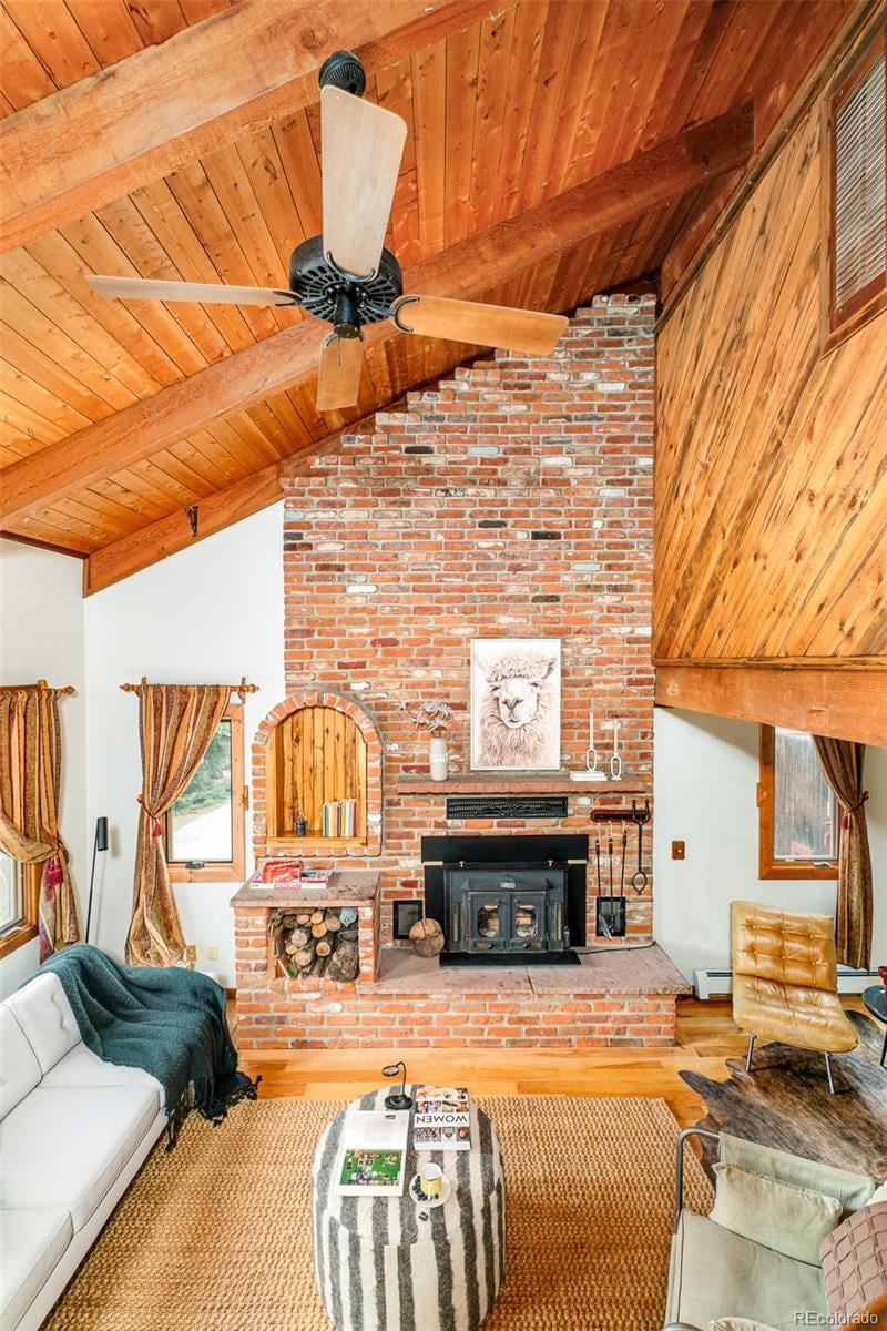 815 Vivian St, Lakewood, CO 80401