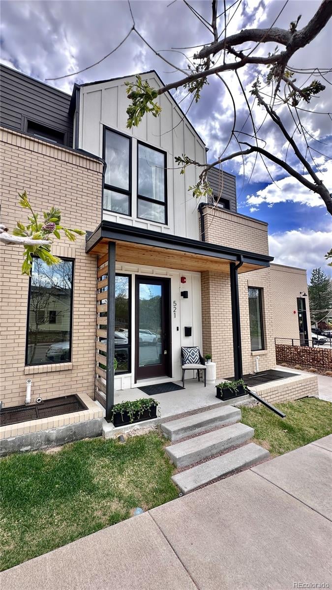 521 21st St, Golden, CO 80401