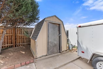 107 Willow Dr, Lochbuie, CO 80603