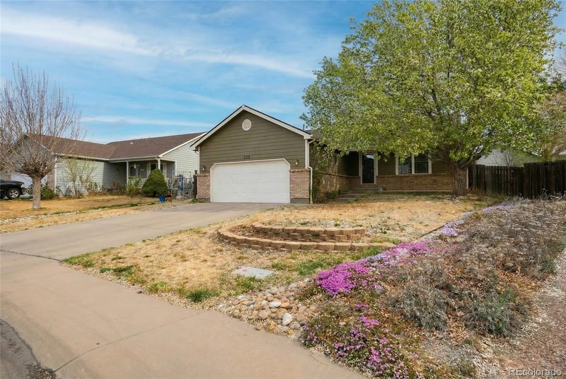 2715 Chesapeake Bay, Evans, CO 80620