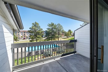 532 Oakwood Dr #B207, Castle Rock, CO 80104