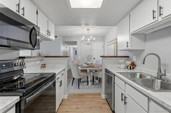 8555 Fairmount Dr #E102, Denver, CO 80247