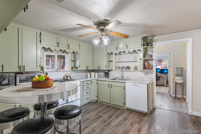 17372 Highway 8 , Morrison, CO 80465