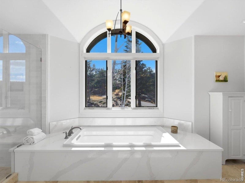 290 Skyhill Dr, Evergreen, CO 80439