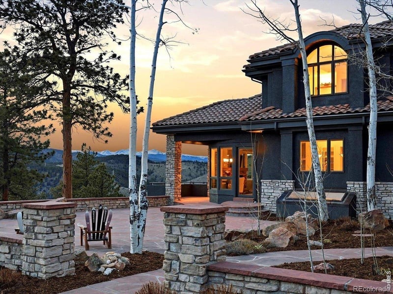 290 Skyhill Dr, Evergreen, CO 80439