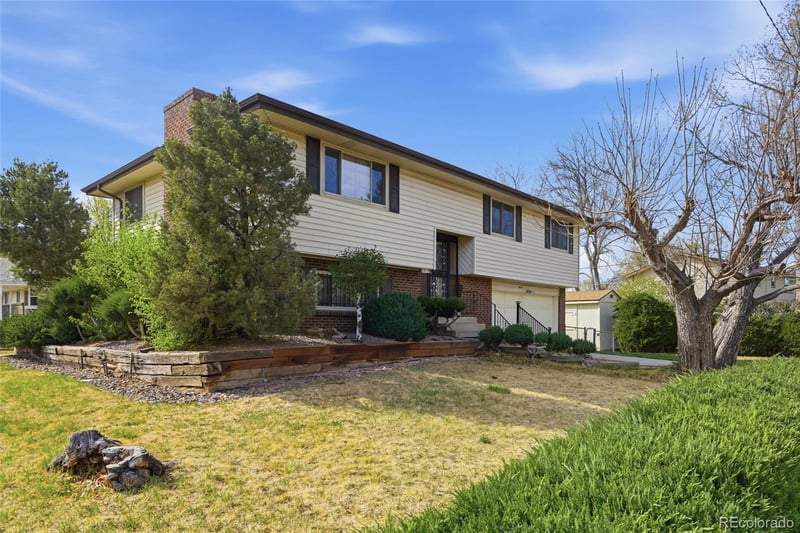 6819 Pierson Ct, Arvada, CO 80004