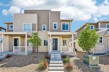 17224 Center Pl, Aurora, CO 80017
