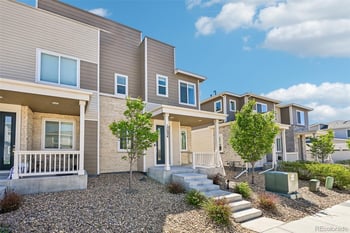 17224 Center Pl, Aurora, CO 80017