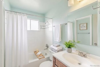 7309 Hampden Ave #2304, Lakewood, CO 80227