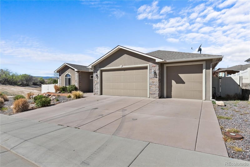 739 Ruby Ranch Dr, Grand Junction, CO 81505