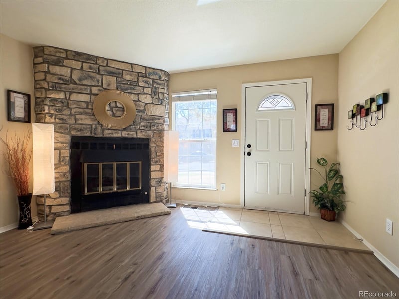 15475 Louisiana Ave, Aurora, CO 80017