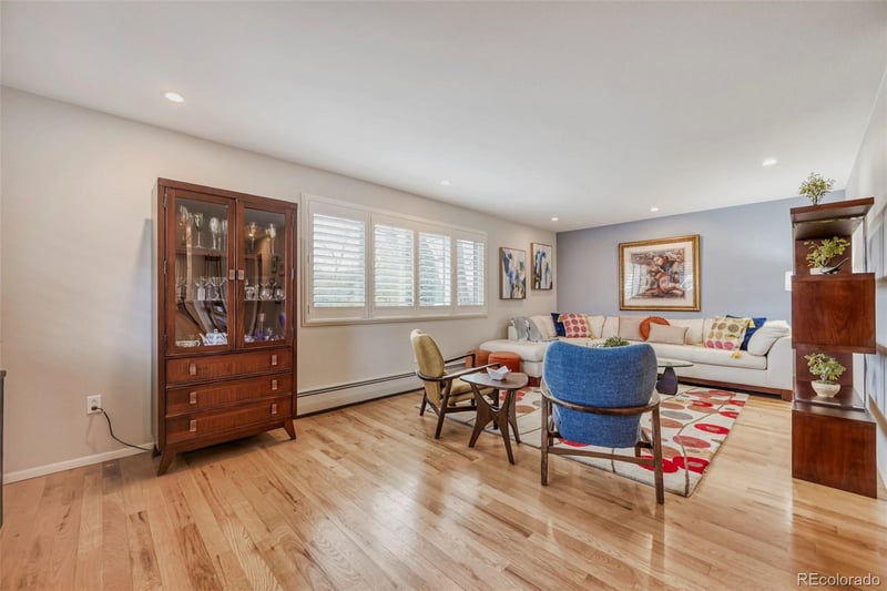 2505 Willow Ln, Lakewood, CO 80215