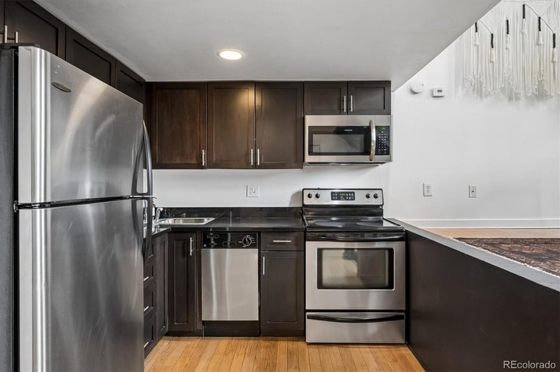 2193 Arapahoe St #16, Denver, CO 80205