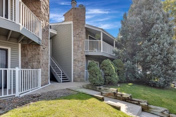 908 S Walden Way #206, Aurora, CO 80017