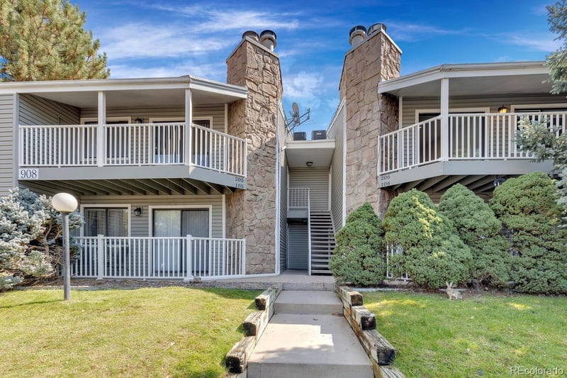 908 Walden Way #206, Aurora, CO 80017