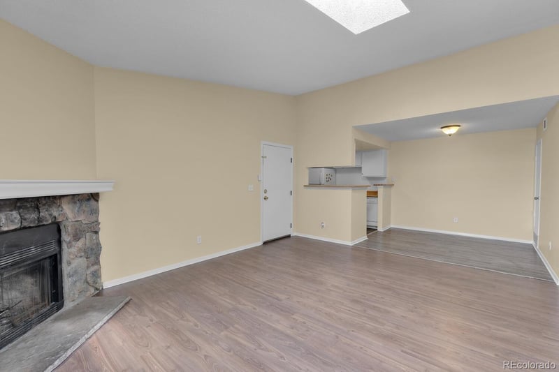 908 Walden Way #206, Aurora, CO 80017