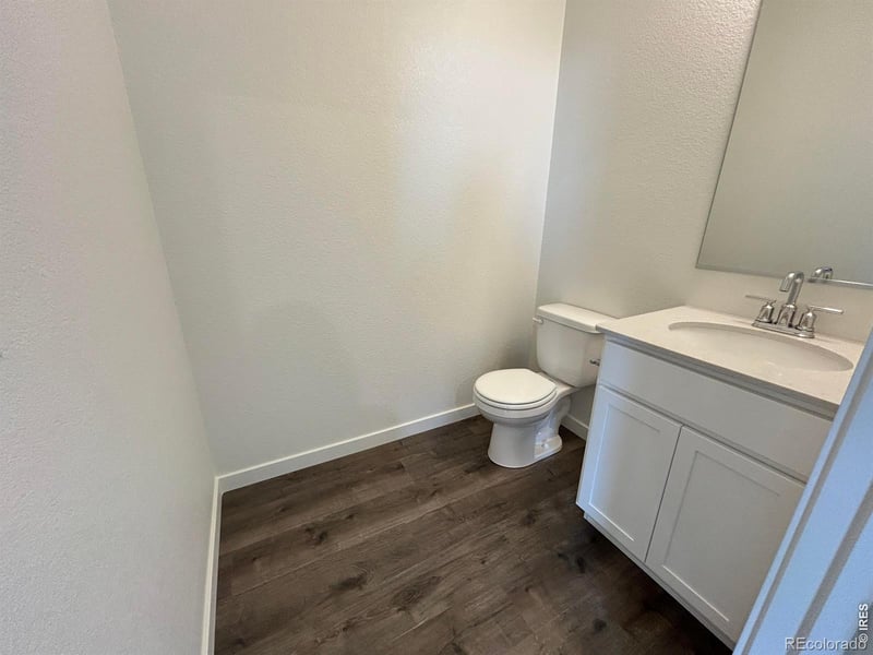 3852 Pinnacles Ct, Evans, CO 80620