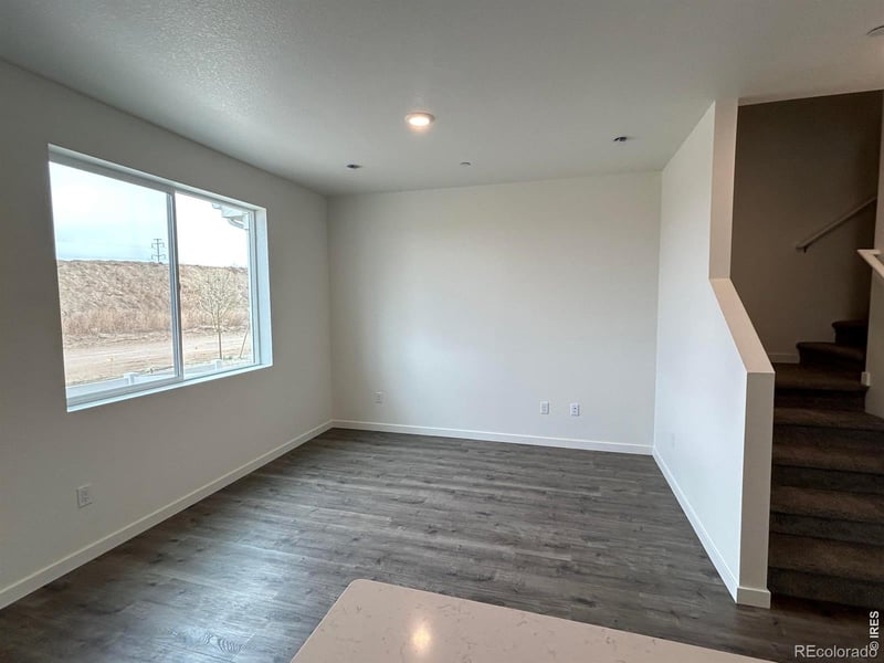 3852 Pinnacles Ct, Evans, CO 80620