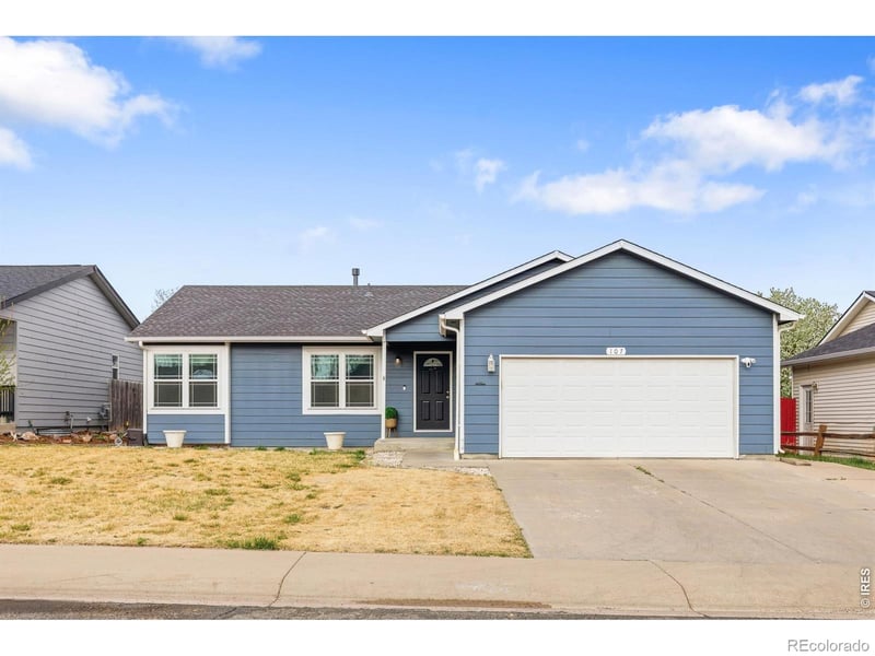 107 49th Ave Pl, Greeley, CO 80634