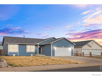 107 49th Avenue Pl, Greeley, CO 80634