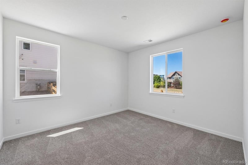 5761 De Gaulle Ct, Aurora, CO 80016