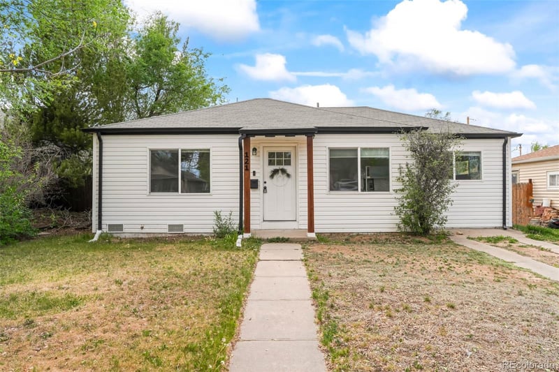 1213 Jamaica St, Aurora, CO 80010