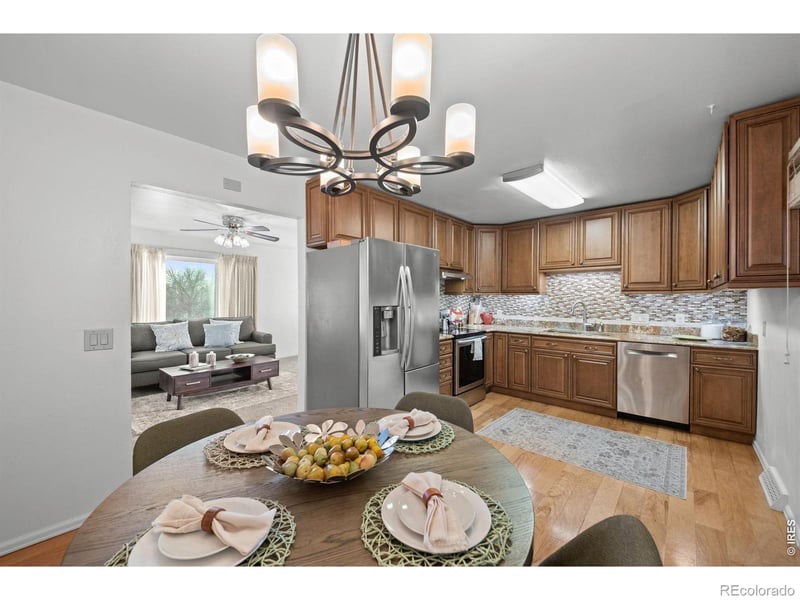 803 Nucla St, Aurora, CO 80011