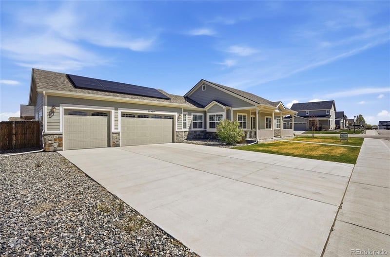 56499 23rd Pl, Strasburg, CO 80136