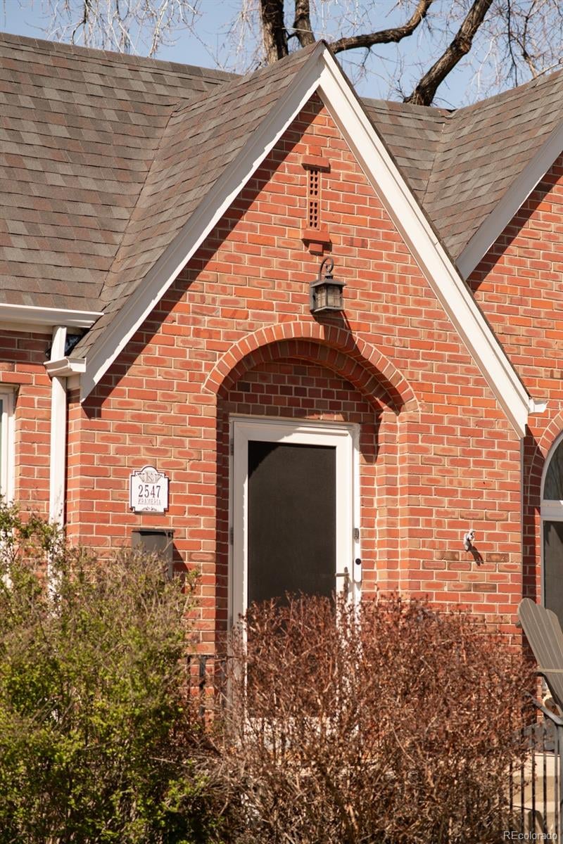 2547 Krameria St, Denver, CO 80207