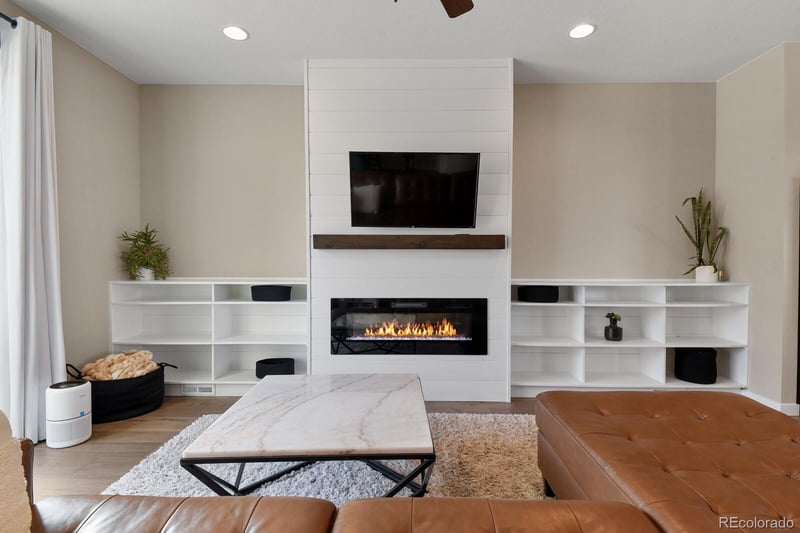 6843 Lily Mountain Ln, Colorado Springs, CO 80923