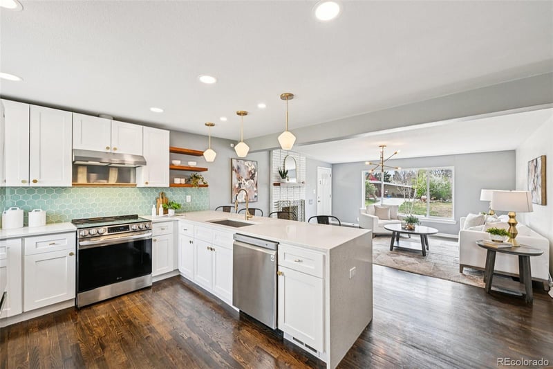 6002 Crestview St, Littleton, CO 80120