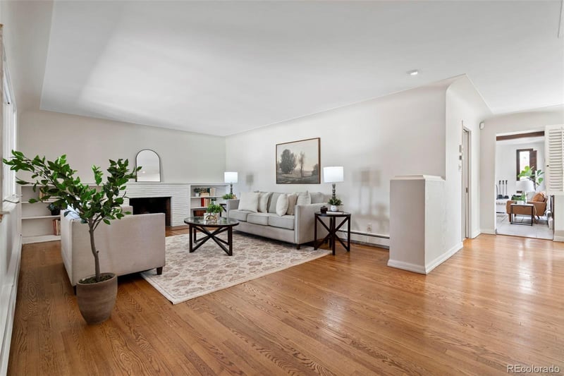 885 Everett St, Lakewood, CO 80215