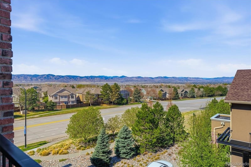 1162 Rockhurst Dr #302, Highlands Ranch, CO 80129