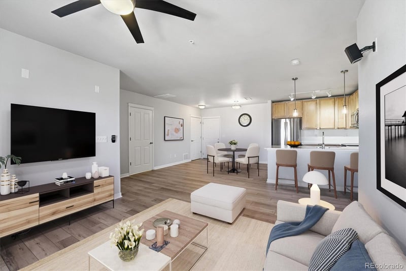 1162 Rockhurst Dr #302, Highlands Ranch, CO 80129