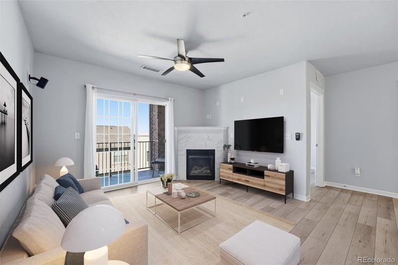 1162 Rockhurst Dr #302, Highlands Ranch, CO 80129