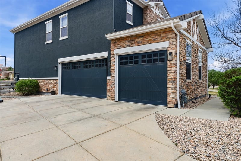 2662 Gray Wolf Loop, Broomfield, CO 80023