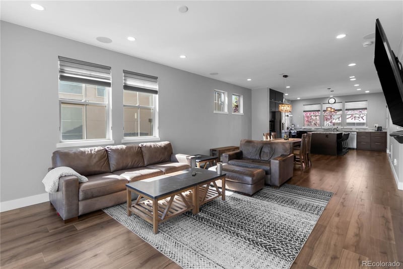 2592 Norse Ct, Lakewood, CO 80228