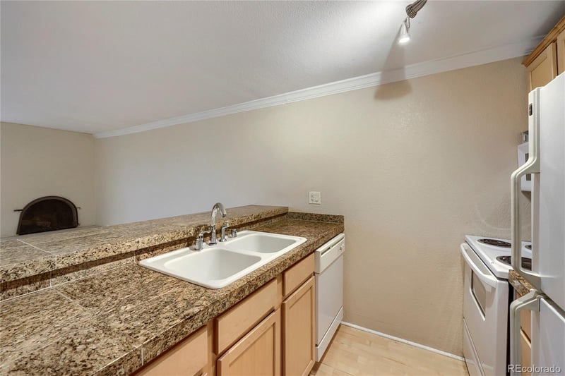 1125 Washington St #502, Denver, CO 80203