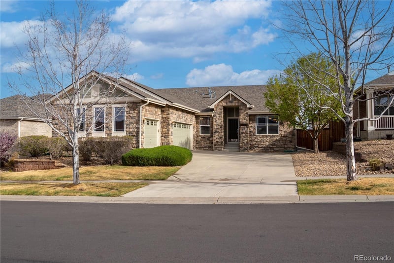 23661 Whitaker Dr, Aurora, CO 80016