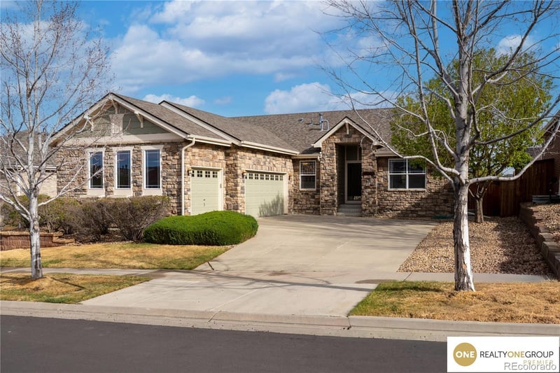 23661 Whitaker Dr, Aurora, CO 80016