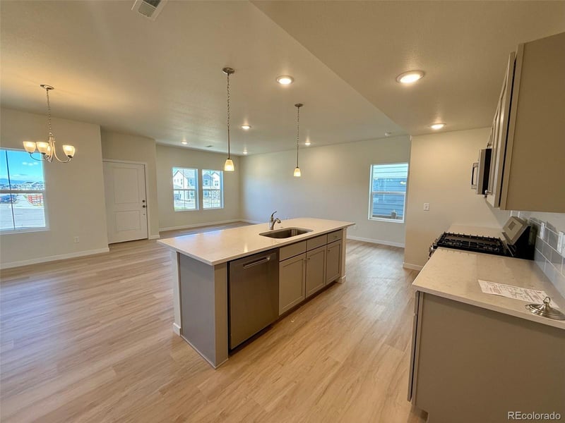 798 Bently St, Watkins, CO 80137