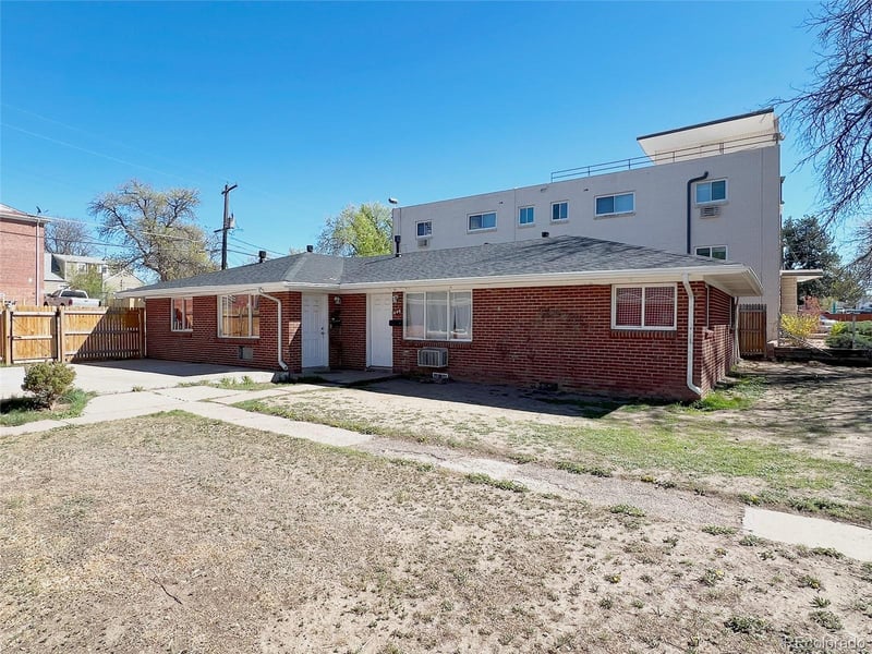 1646 Beeler St, Aurora, CO 80010