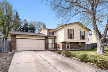 9830 Chenango Ave, Littleton, CO 80123