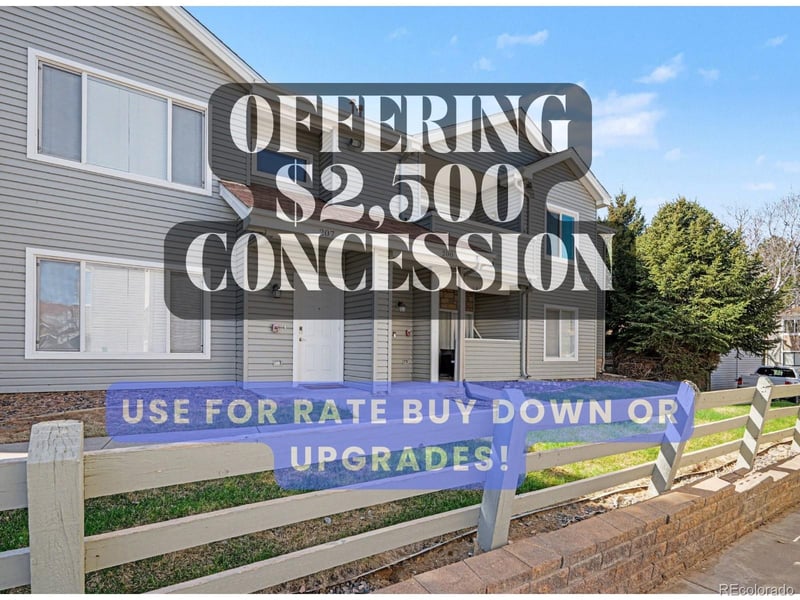 912 Yampa St #208, Aurora, CO 80017