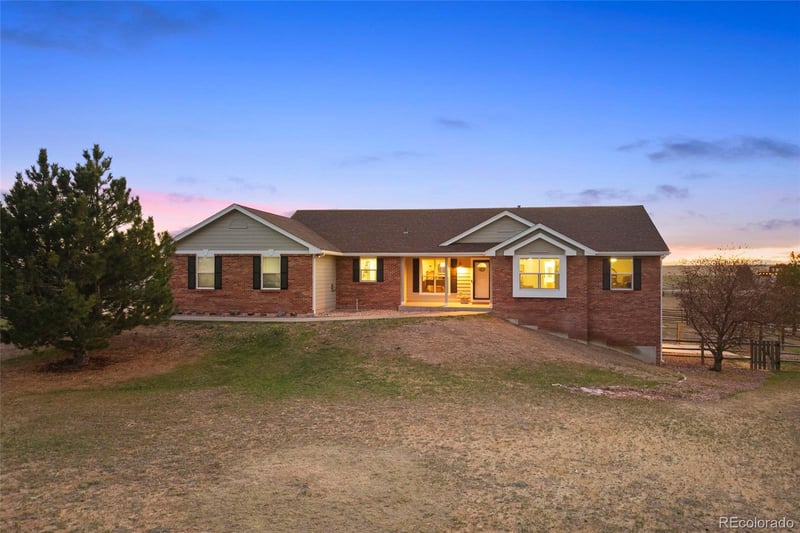 7150 Sunset Ave, Elizabeth, CO 80107