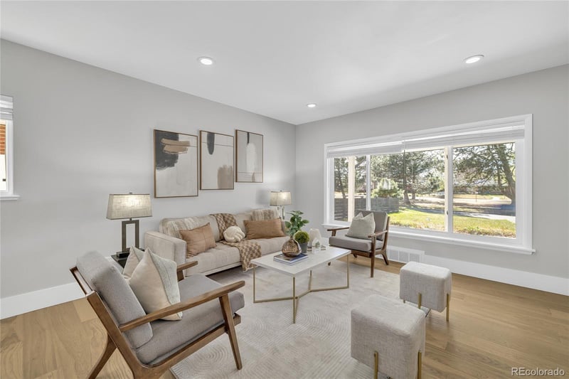 2930 Monaco St Pkwy, Denver, CO 80207