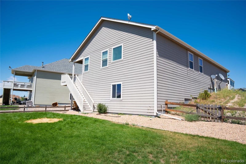 42337 Glen Abbey Dr, Elizabeth, CO 80107